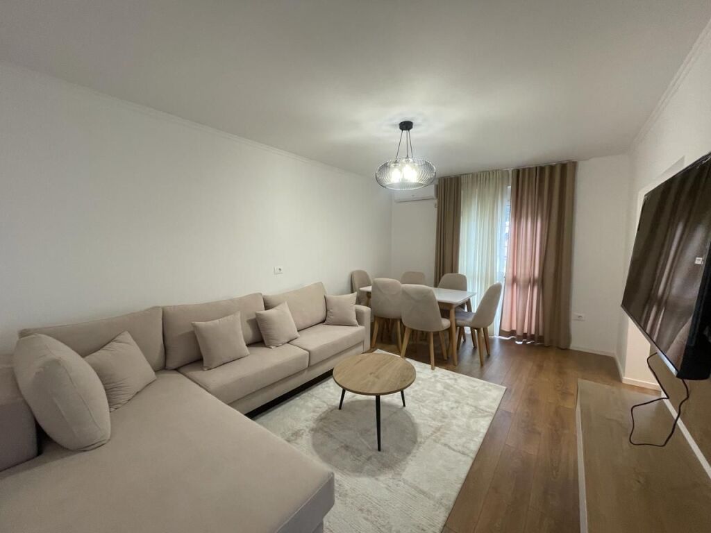 Appartamento 2+1 in Affitto in Via Ali Demi