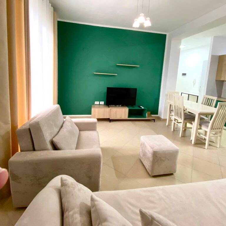 Apartment available 1+1 whis sea view Vlore