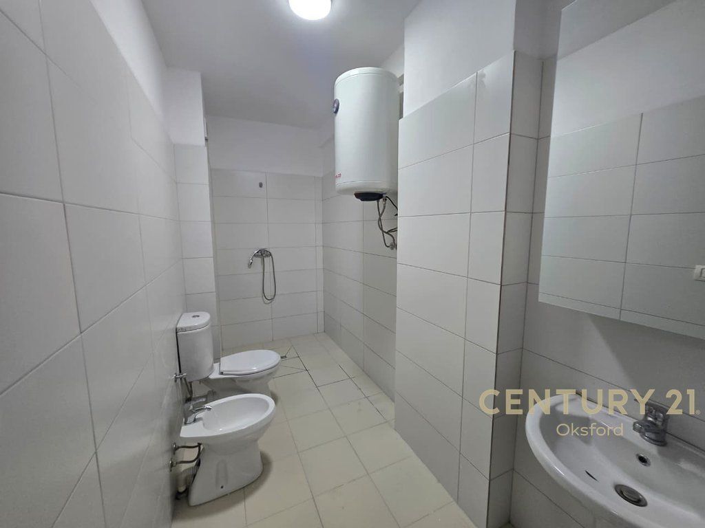 APARTMENT FOR RENT 2+1+2T IN THE 5 MAY AREA