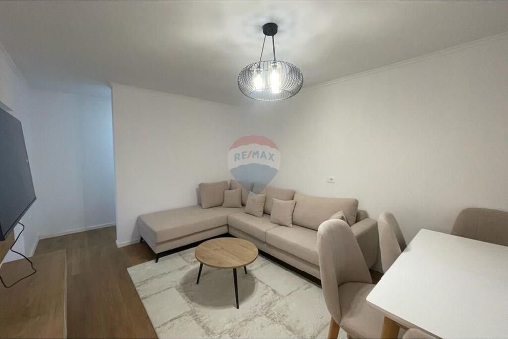 Apartment 2+1 for Rent on Ali Demi Street