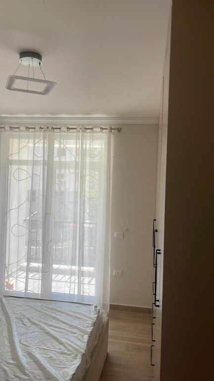 🏡 Apartament 1+1 me Qera 📍 Pranë Universiteti i Mjekësisë, Tiranë💰 Çmimi: 40.000 lek/muaj