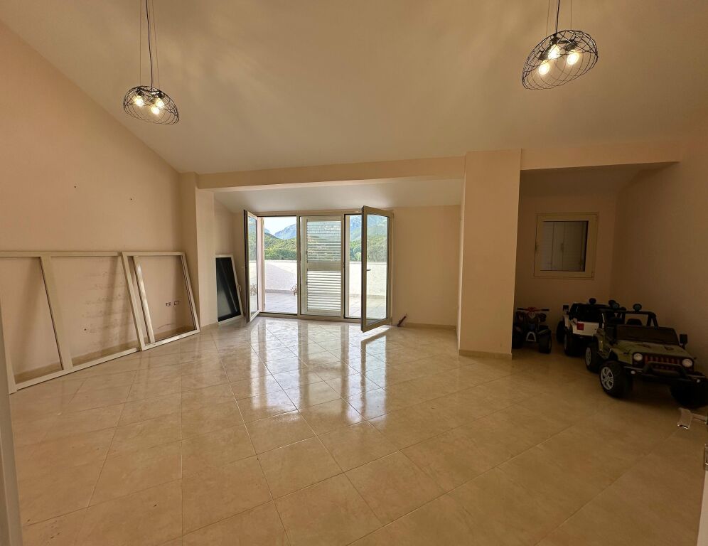 SUPER 2+1 APARTMENT FOR SALE IN FRESK