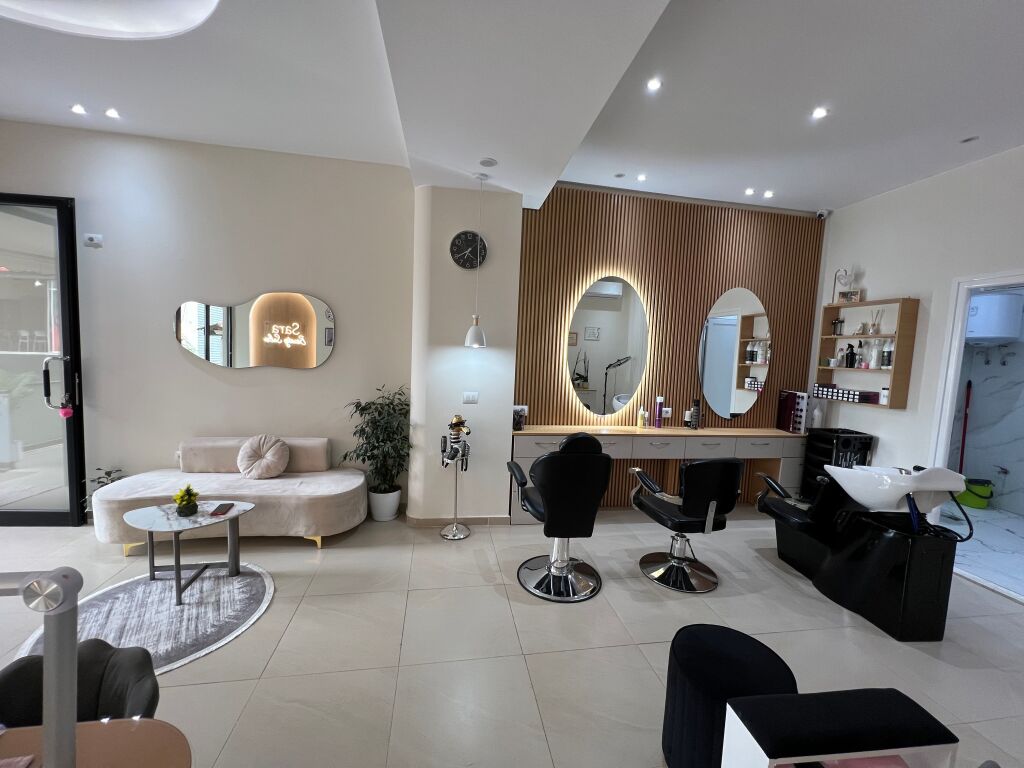 🤍 EXCLUSIVE AESTHETIC SALON FOR RENT – KAVAJËS ROAD 🤍✨