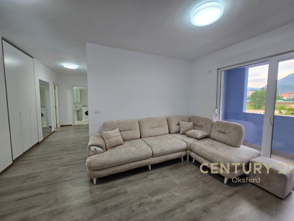 APARTMENT FOR RENT 2+1+2T IN THE 5 MAY AREA