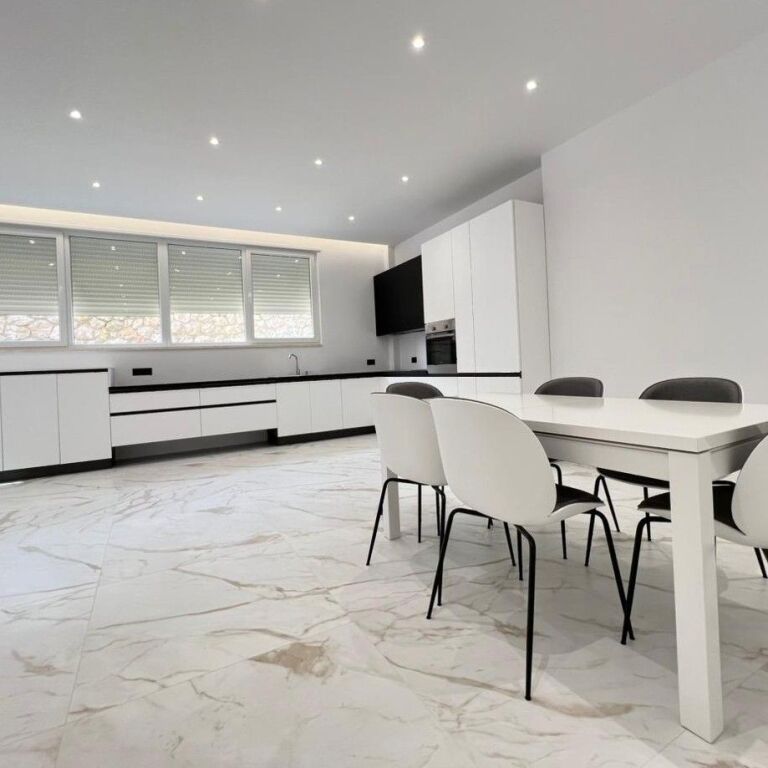 🏡✨ Vilë 3-Katëshe për Shitje – Secret Garden Residence ✨🏡