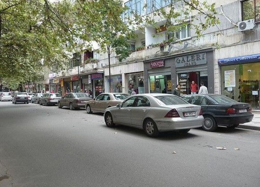 🏡 Shitet VILË 4-Katëshe – Myslym Shyri, Tiranë