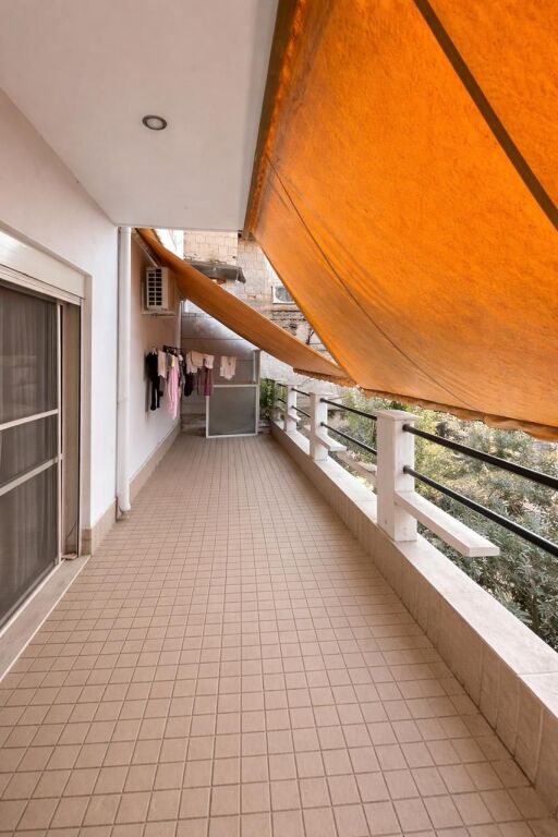 JEPET ME QIRA – Apartament 1+1 tek rruga e Dibrës