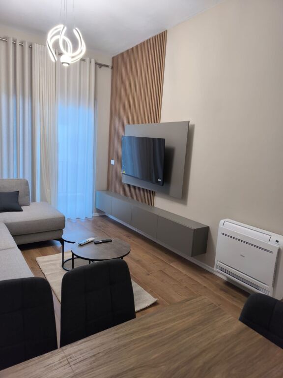 🏡 APARTAMENT 1+1 ME QIRA – KOMPLEKSI AURA, LAPRAKË
