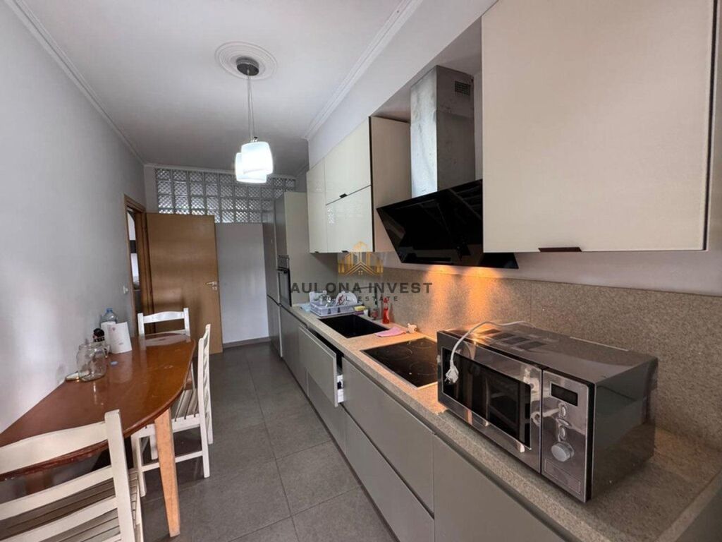 SHITET APARTAMENT 3+1+2 ALBANO DHE ROMINA,VLORE