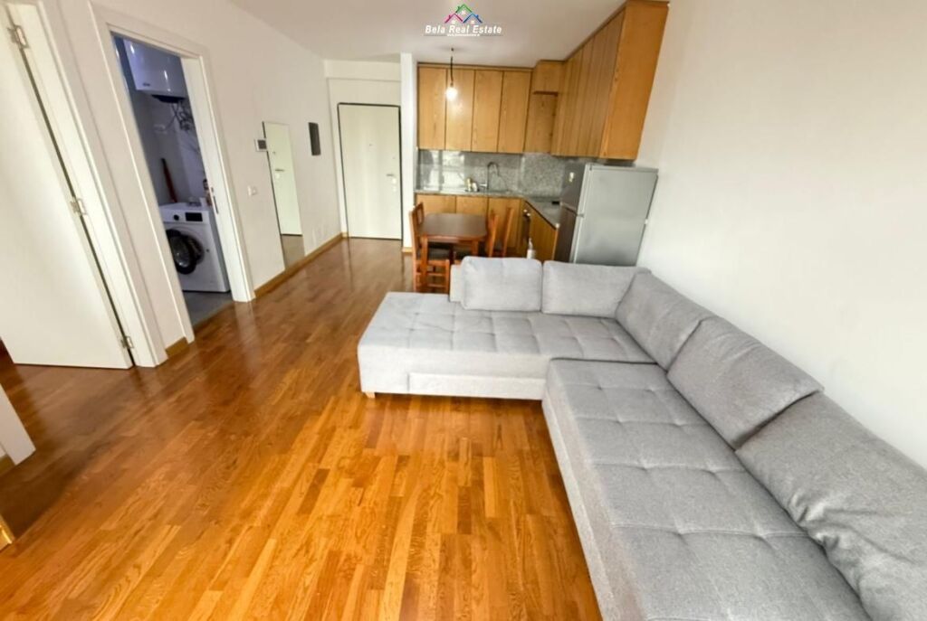 Apartament Me Qera 1+1 Tek Kompleksi Zirkon ( ID B2101694) Tirane