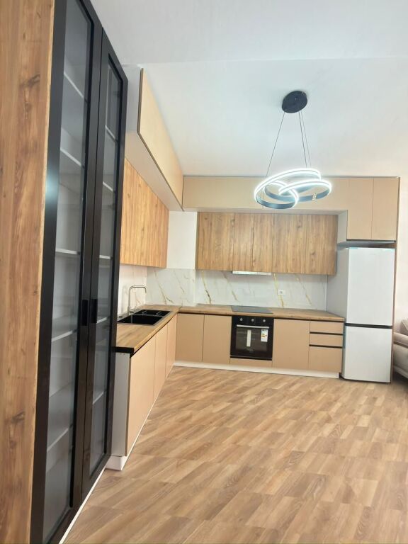 Appartamento in affitto 2+1+ parcheggio ad Astir presso la Residenza Urban Gate!
