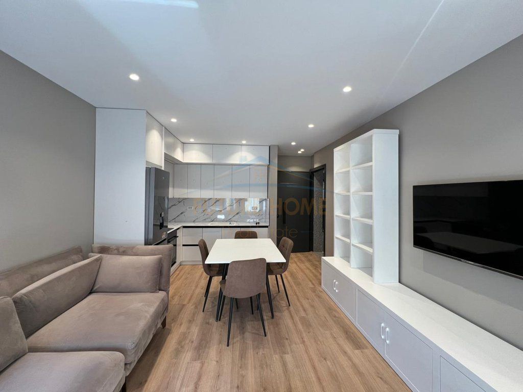 Qera, Apartament 1+1+Parkim,Rruga e Elbasanit,Tirane