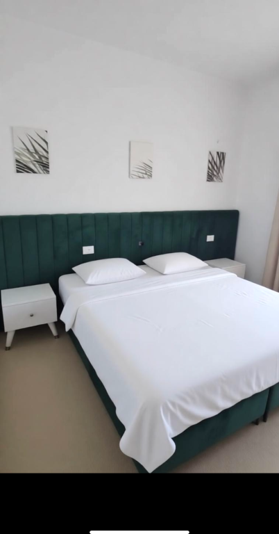 Apartment available 1+1 whis sea view Vlore