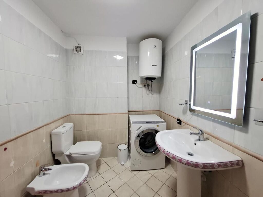 2+1 apartment for rent at Myslym Shyri
