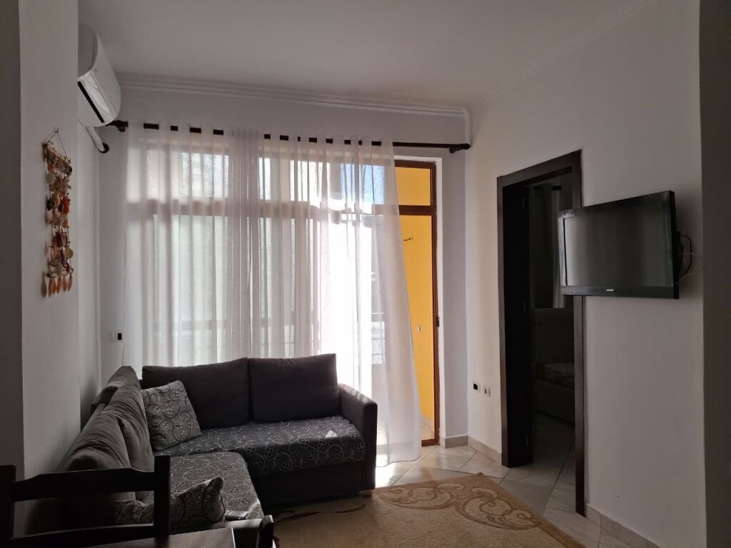 Misto Mame, jepet me qira apartament 1+1! 38.000 Leke