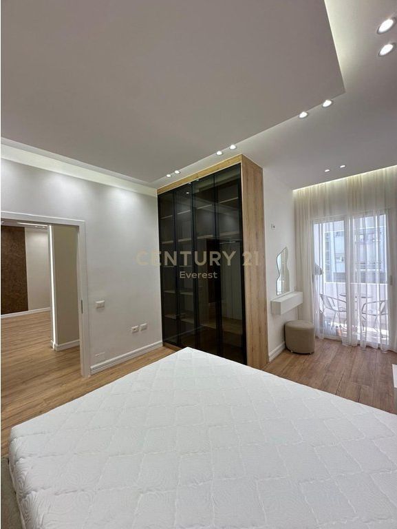KOMPLEKSI GOLDEN PARK, SHESIM APARTAMENT 2+1