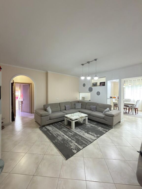 🏡 Apartament 2+1+2+Parkim për Shitje – Liqeni i Thatë, Tiranë