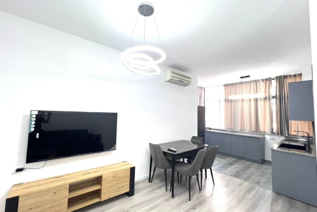 Apartament me qera 1+1 tek Bulevardi Zogu i Pare (ID B2101225) Tirane