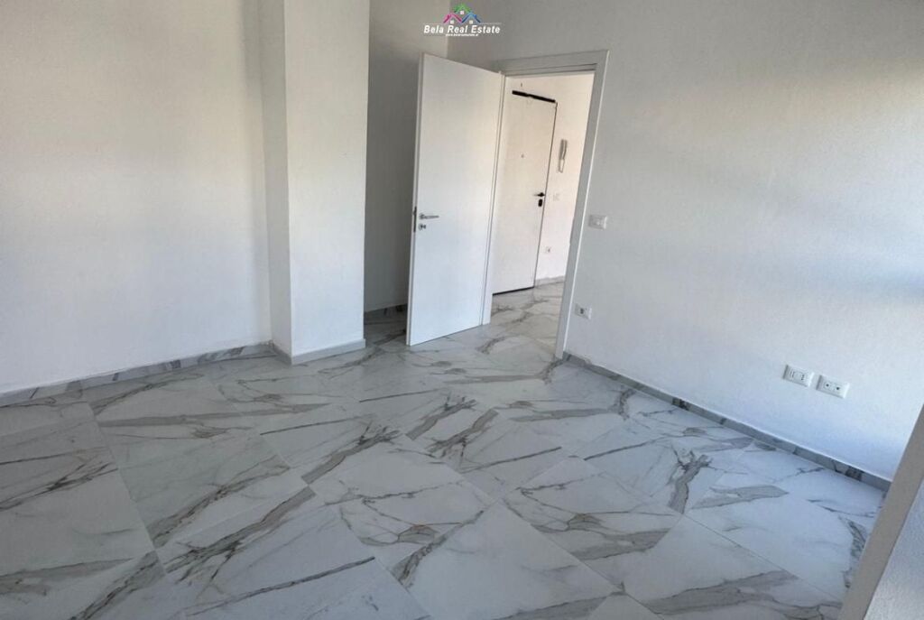 Zyre Me Qera 1+1 Tek Dritan Hoxha (ID BZ2945) Tirane.