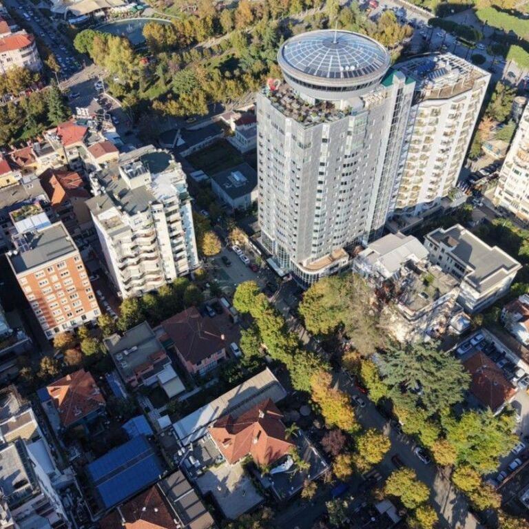🏢✨ Building + Villa for Sale in Bllok – Rare Investment Opportunity ✨🏡