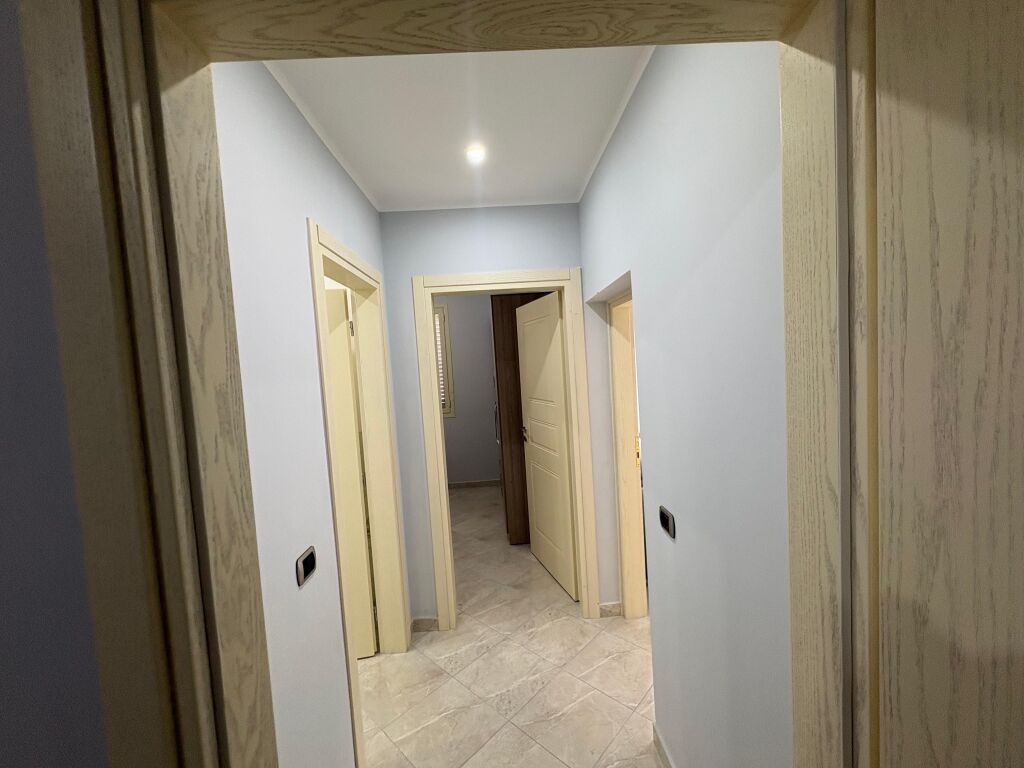 🏡 Apartment 2+1 for rent in Vlore, near Xhyheri school ✨