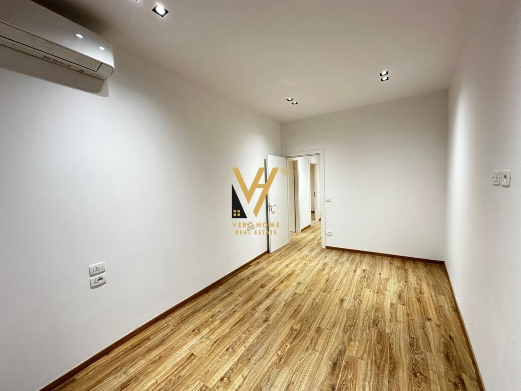OFFICE 96 M2 FOR RENT ON ELBASAN STREET 160,000 LEKE