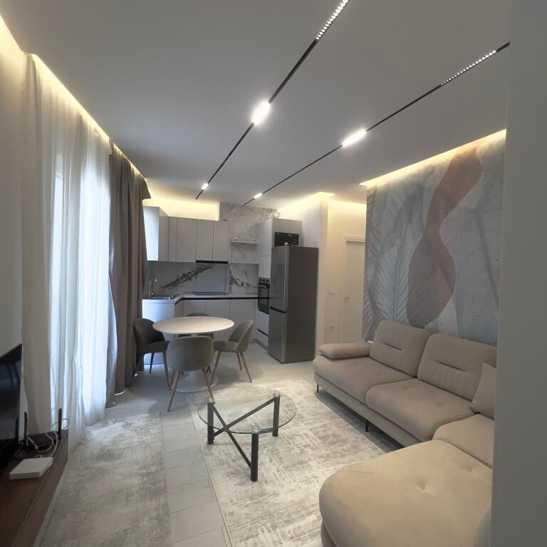 Shitet  Apartament modern tek📍River Residence!