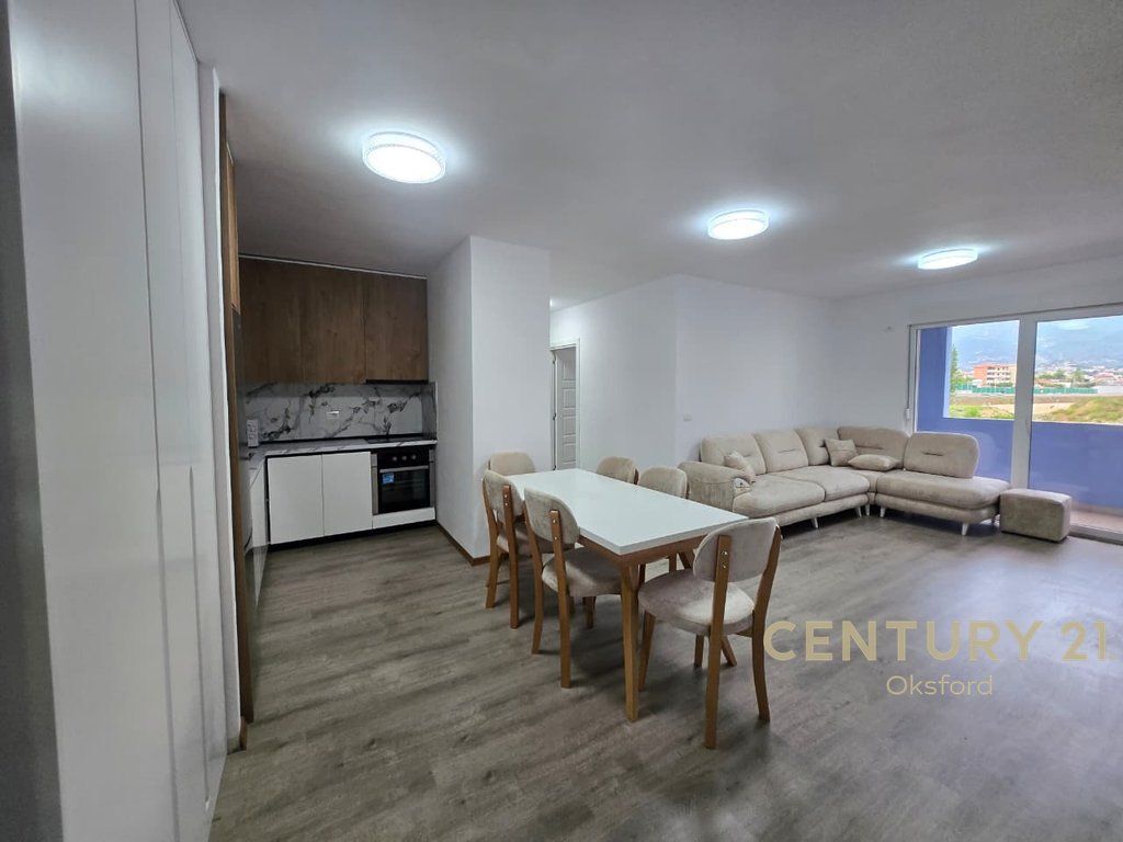 APARTMENT FOR RENT 2+1+2T IN THE 5 MAY AREA