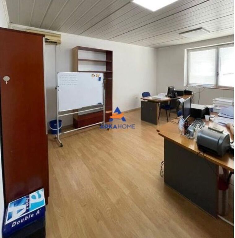 CAPANNONE IN VENDITA 5200 m2 " VAQARR " 1.200.000 EURO