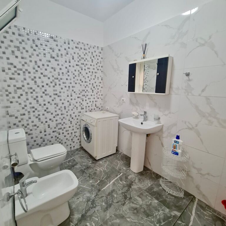 📣 QERA Apartament 1+1 📍 Perballe Spitalit Amerikan 3 ✨
