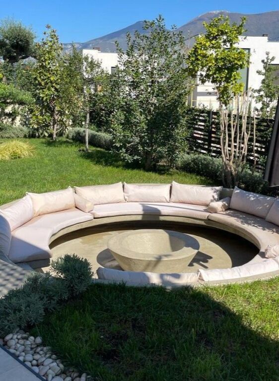 🏡 Villa Individuale in Vendita – Lago di Farka