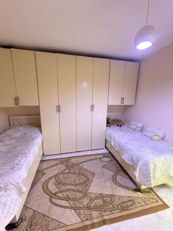 🏡 Apartament 2+1+2+Parkim për Shitje – Liqeni i Thatë, Tiranë
