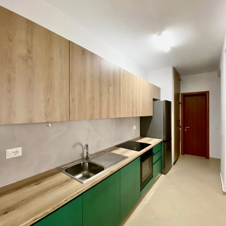 Apartment available 1+1 whis sea view Vlore