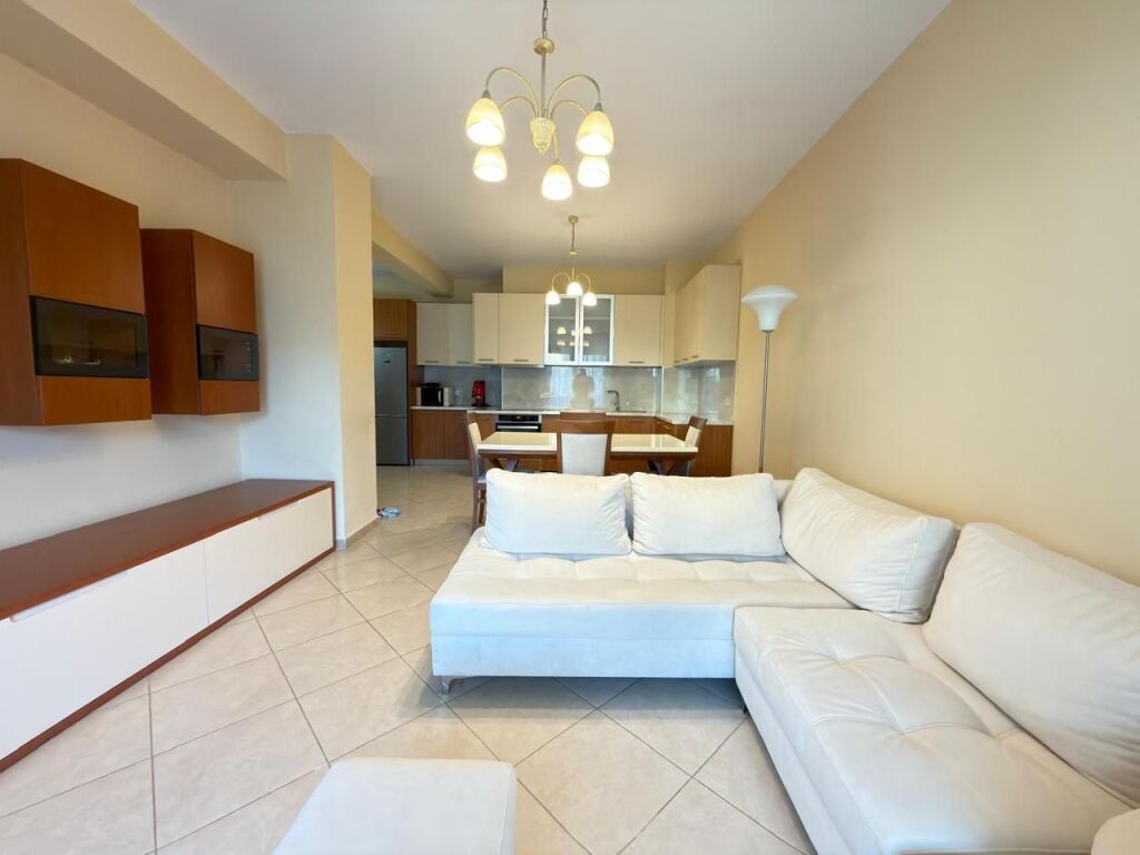 Qera Apartament 2+1+2, Zogu Zi