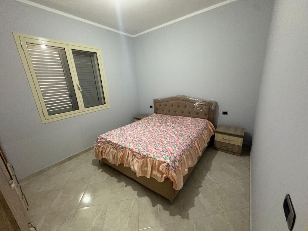 🏡 Apartment 2+1 for rent in Vlore, near Xhyheri school ✨