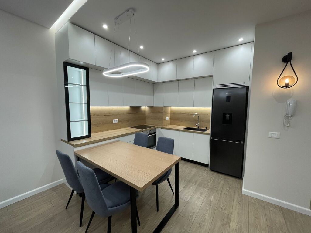 Apartament 1+1 me qera tek Kompleksi Olimpik