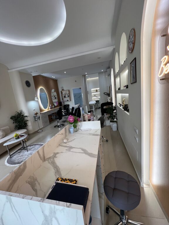 🤍 EXCLUSIVE AESTHETIC SALON FOR RENT – KAVAJËS ROAD 🤍✨