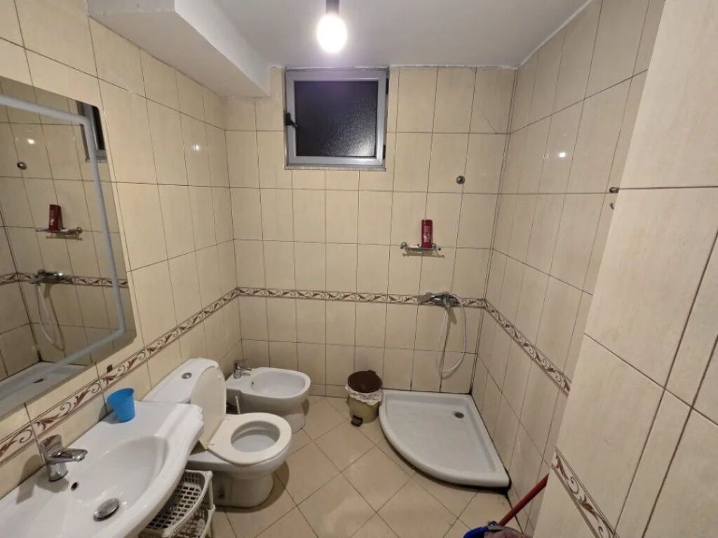 Appartamento In Affitto 2+1 Vicino al Palazzo Freccia (ID B2201889) Tirana