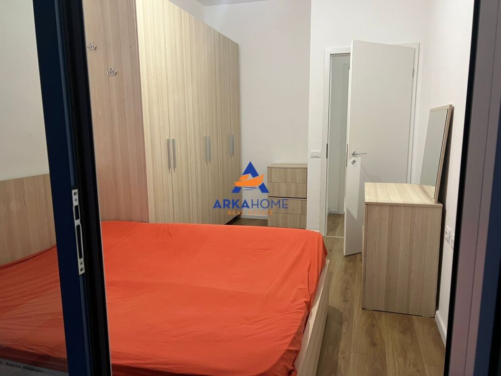 AFFITTASI APPARTAMENTO 1+1 PRESSO OXA 40.000 LEKE