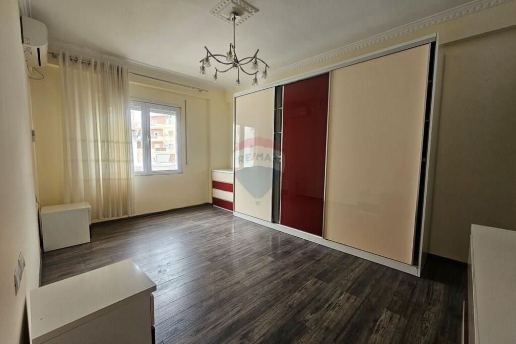 Apartment-For Sale-Zoological Garden,Tirana