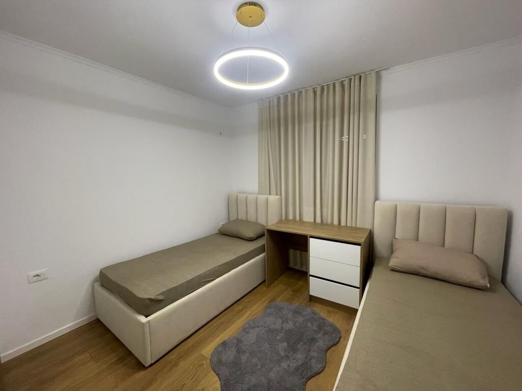 Appartamento 2+1 in Affitto in Via Ali Demi