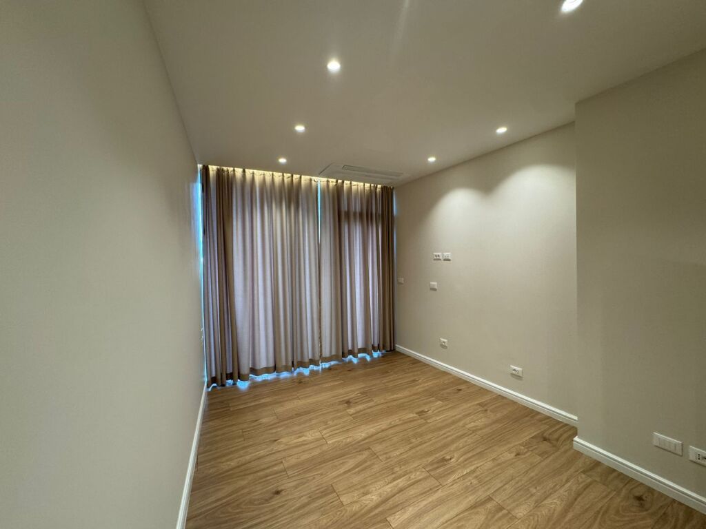 Ufficio in affitto - Lake View Residence