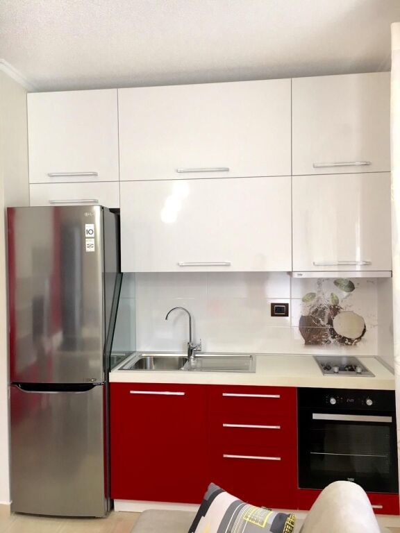 Apartament 1+1 +verande dhe poste parkimi tek kopshti zologjik