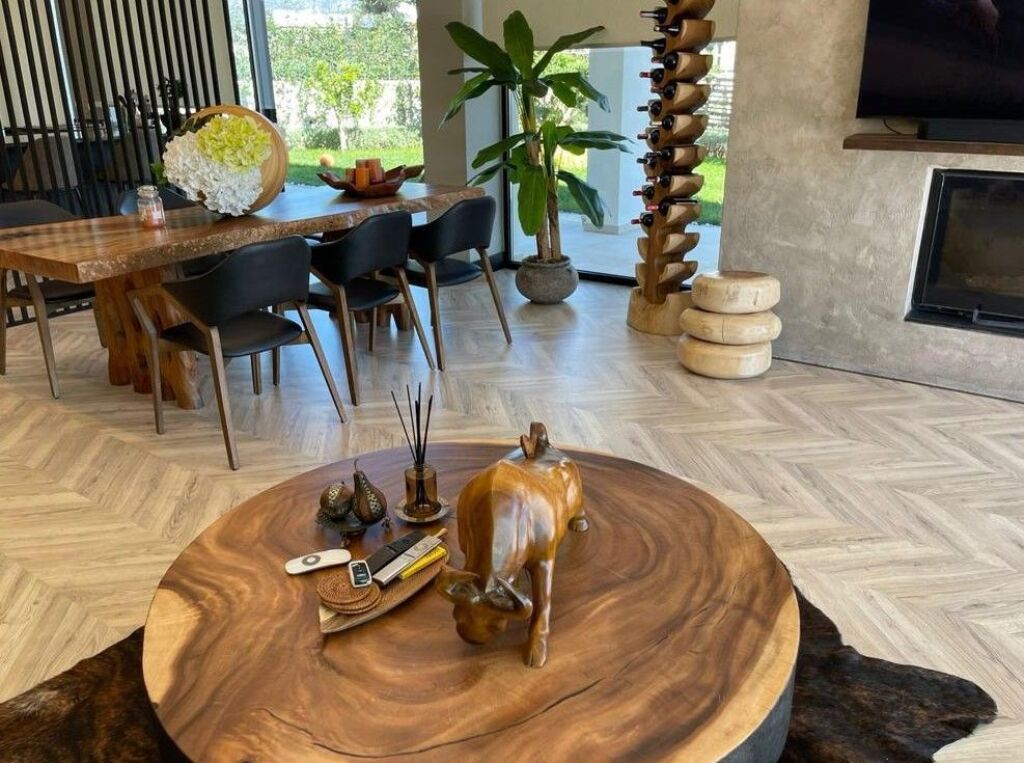 🏡 Villa Individuale in Vendita – Lago di Farka