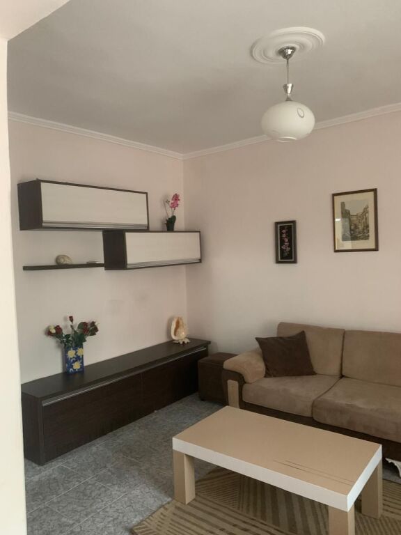 Appartamento 2+1 in affitto nel quartiere Kongresi i Elbasanit