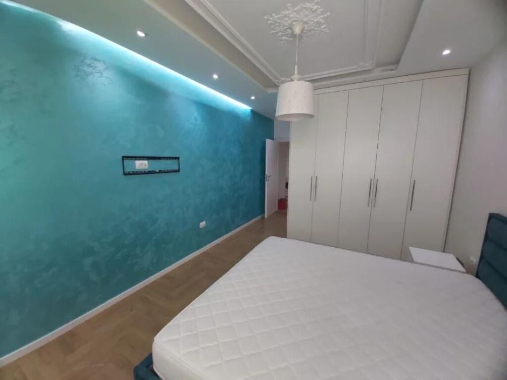 2+1 apartment for rent at the Electric Market!