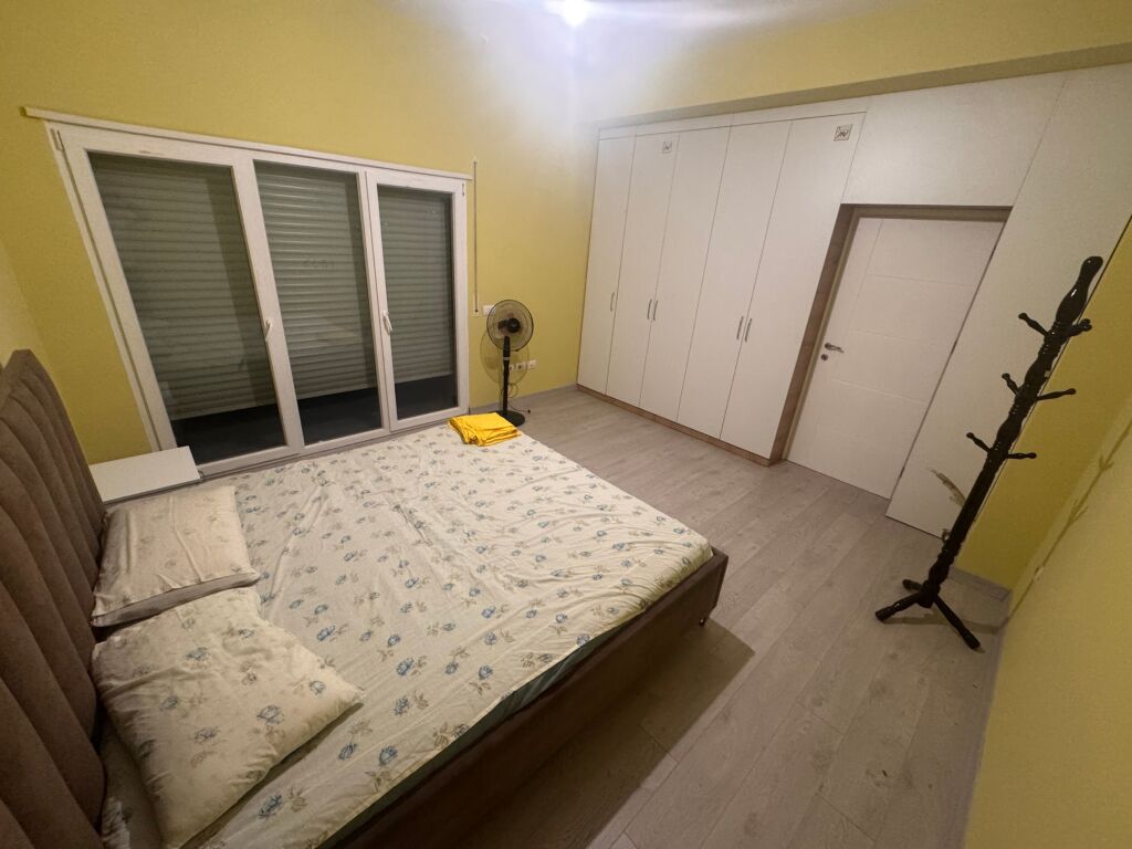 Appartamento 3+1 in affitto a Durrës per studentesse – condizioni molto buone