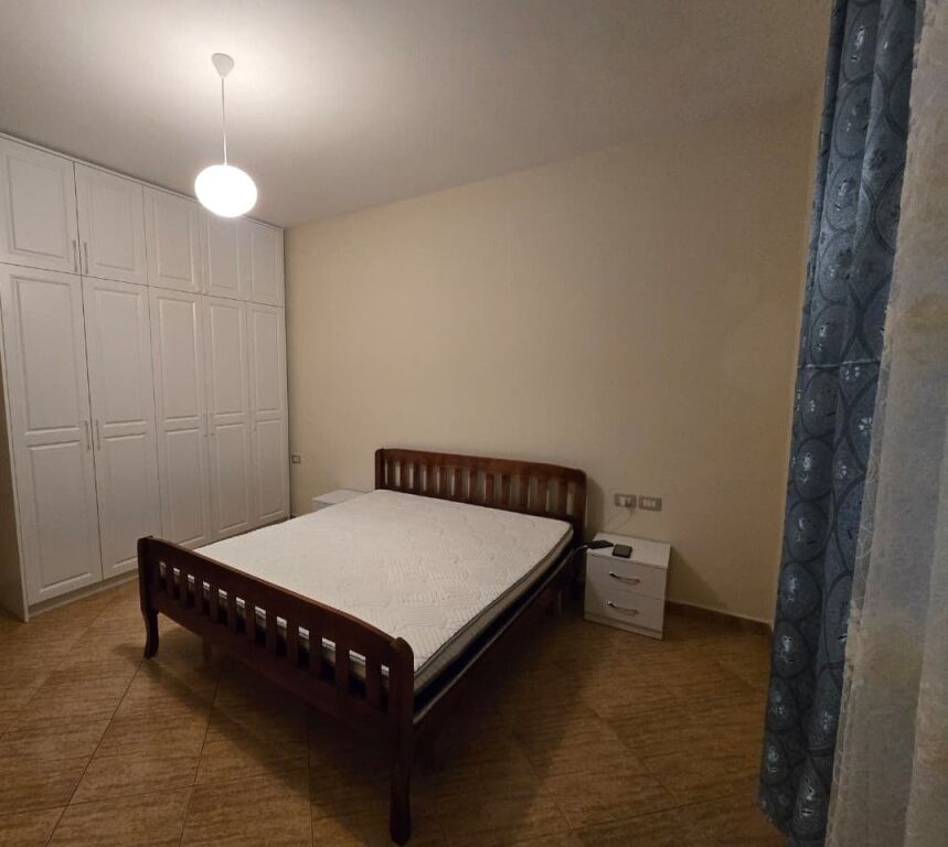 🏡 APARTAMENT 2+1 ME QIRA – Rruga e Kosovarëve