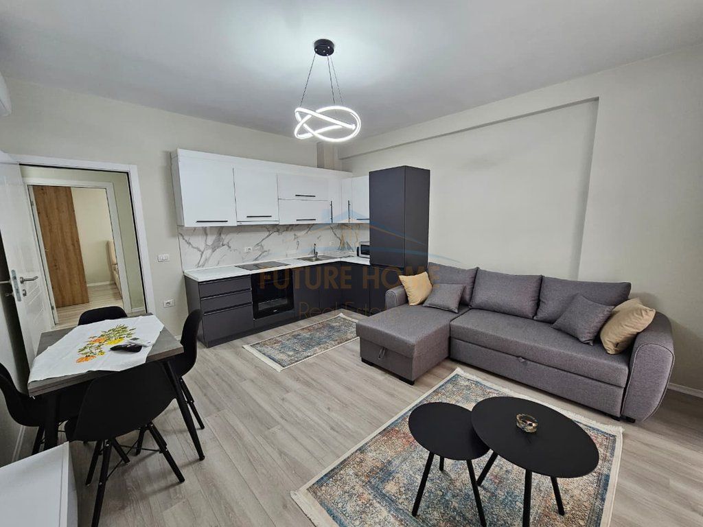 Qera, Apartament 2+1+2, Rruga e Durresit