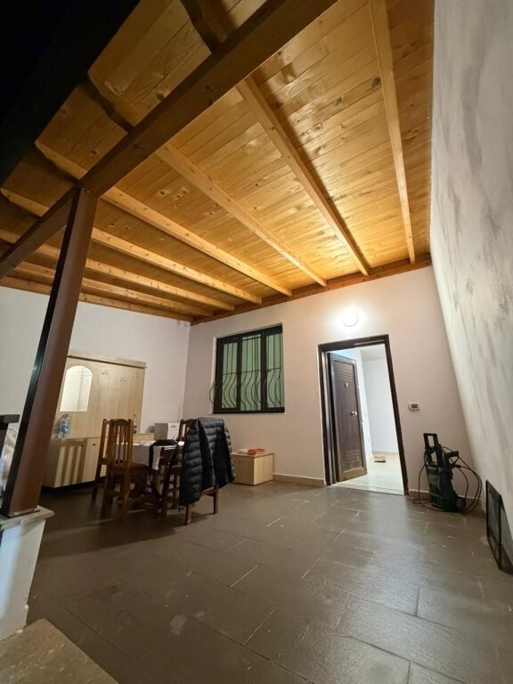 📣 RENT Apartment 1+1 With Yard 📍 Kodra e Dielllit, Near Eleonora ✨   🏢 New Building  🪜 1st Floor (Residential)  🛋️ Furnished  👉 Condition  🔸 Family Clients  🔸 NO Pets  🔸 Notarial Contract   💶 Price 50,000 Leke (Gross)